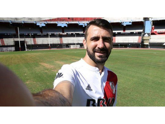 Pratto superó la revisión médica.