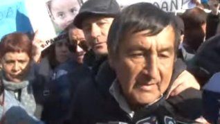 El papá de Loan en la marcha que convocó en el Obelisco.&nbsp;