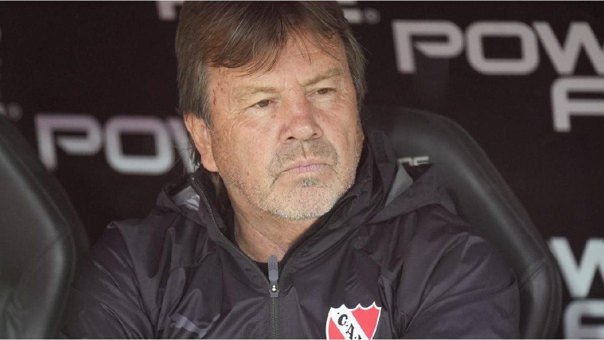 Independent: Zielinski resigned and the institutional crisis worsened further