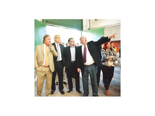 Domínguez, con SMATA