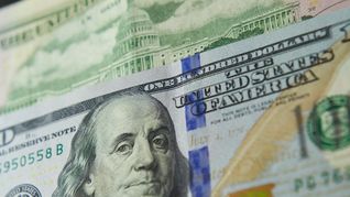 El dólar cae este jueves. El dólar cae este jueves.