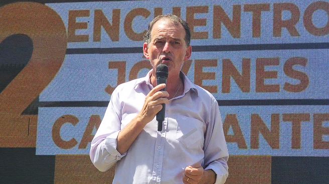 El senador Manini Ríos volvió a mostrar su postura contra las drogas.