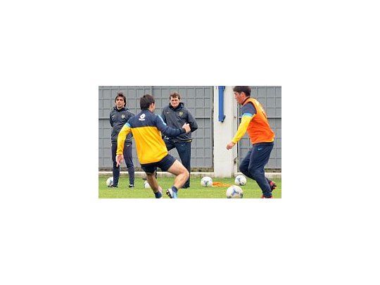 Falcioni realizaría dos cambios para visitar a River.