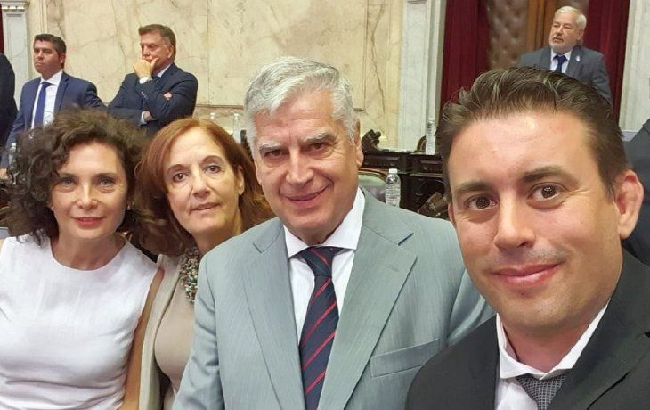 Los diputados nacionales del bloque Córdoba Federal Claudia Márquez, Alejandra Vigo, Carlos Gutiérrez y Paulo Cassinero
