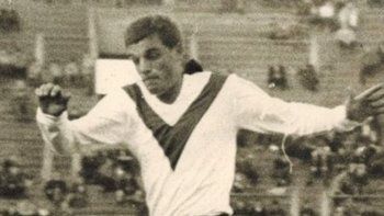 Murió José Luis Luna, exdelantero campeón con Vélez Sarsfield.