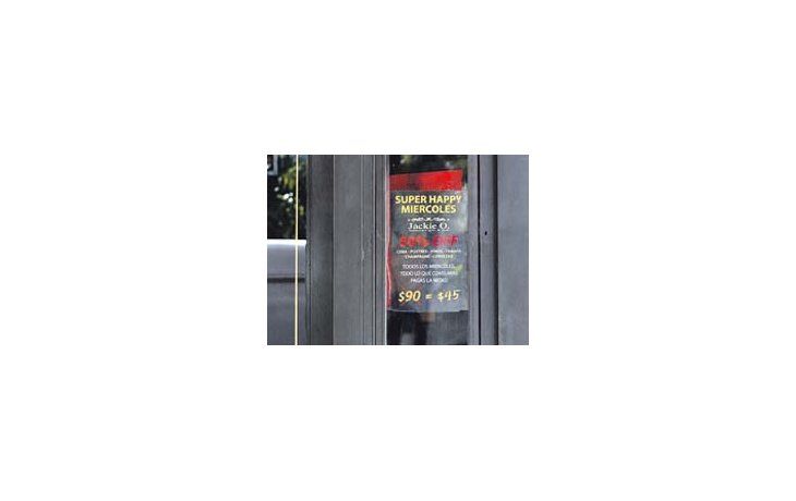 ámbito.com | Los restoranes porteños recurren ahora a las ofertas para retener clientela.