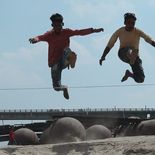 Se estrena “Dreamflow”, un documental de Gabriel Fiszman. Se estrena “Dreamflow”, un documental de Gabriel Fiszman.