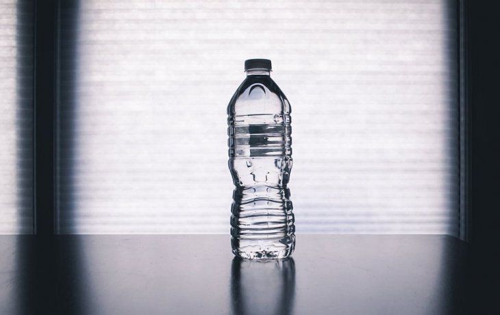 ¿Cuántas veces se puede reutilizar una botella de agua?