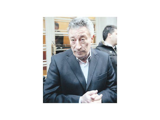 Luis Segura intentó despegar a la AFA del escándalo de FIFA y dijo: “Sabía que Blatter iba a renunciar, aunque no pensé que sería tan pronto”.