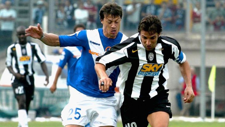Almeyda en el Brescia, jugando contra la Juventus de Del Piero Almeyda en el Brescia, jugando contra la Juventus de Del Piero
