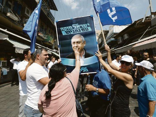 CAMPAÑA. El primer ministro israelí, Benjamín Netanyahu, con una década en el poder, prometió anexar todas las colonias judías del valle del Jordán si triunfa en las urnas.