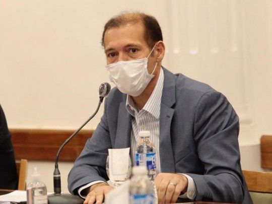 Omar Gutiérrez ordenó retroceder en Neuquén
