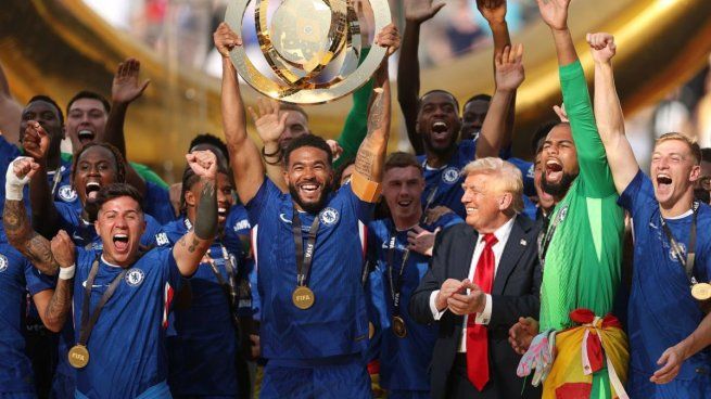 Donald Trump dijo quén es el mejor futbolista de la historia según su mirada.