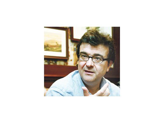 ESPAÑA, ANTE SU DESCONCIERTO