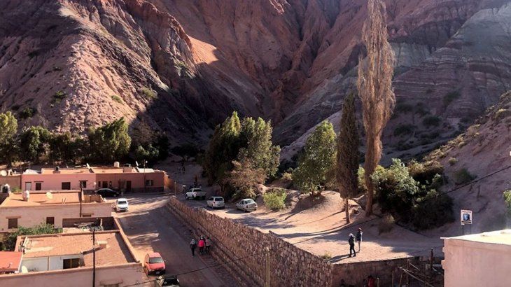 Los viajes por turismo también son atractivos por la gran variedad cultural en la región.