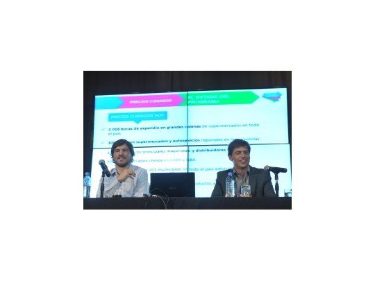 El secretario de Comercio, Augusto Costa, y el ministro de Economía, Axel Kicillof, durante la conferencia de prensa.