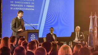 Durante las tres jornadas se desarrollarán paneles y exposiciones sobre algunos de los principales desafíos que enfrentan las administraciones públicas en la actualidad. Durante las tres jornadas se desarrollarán paneles y exposiciones sobre algunos de los principales desafíos que enfrentan las administraciones públicas en la actualidad.