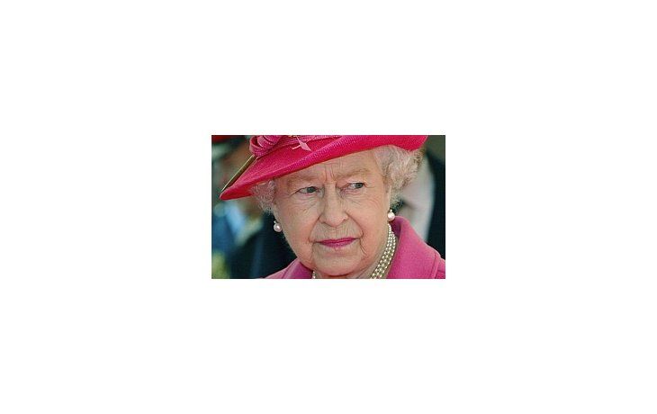 Un acuerdo firmado por el ejecutivo Británico, obliga a la reina dejar el control financiero de sus palacios.