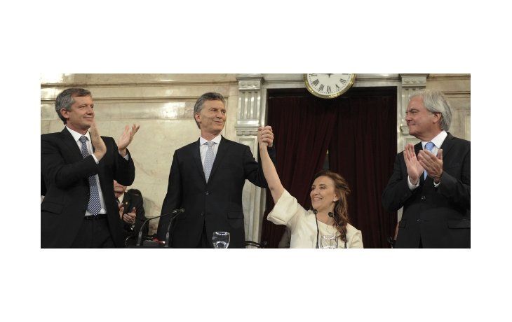 Mauricio Macri tras jurar junto a Gabriela Michetti, Federico Pinedo y Emilio Monzó.