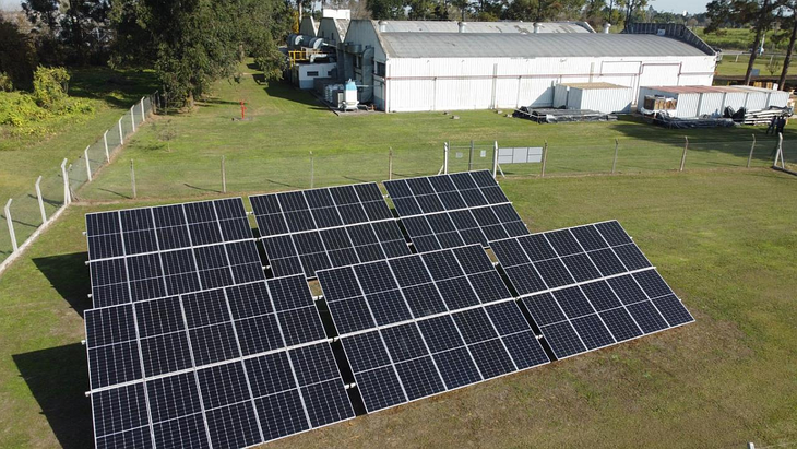 Actualmente, el 100% de la energía consumida en la planta de ABB en Tucumán es de origen renovable. Actualmente, el 100% de la energía consumida en la planta de ABB en Tucumán es de origen renovable.