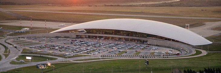 El aeropuerto de Carrasco, Uruguay El aeropuerto de Carrasco, Uruguay