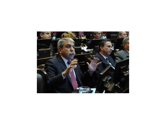 Aníbal Fernández.-