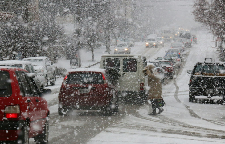 La probabilidad de nevadas existirá durante toda la jornada del sábado en Mar del Plata. La probabilidad de nevadas existirá durante toda la jornada del sábado en Mar del Plata.