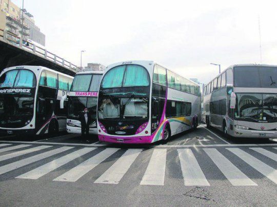 Escapadas. Muchos decidieron viajar a último momento, impulsados por el buen clima que reinó en estos días.
