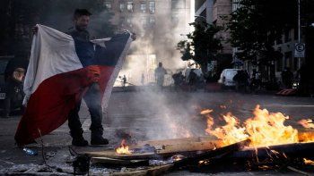 Durante las protestas que comenzaron en 2019, los manifestantes en Chile exigieron una reforma de la Constitución heredada de la dictadura de Pinochet. Foto de archivo.&nbsp;
