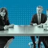 ¿La llave para ordenar al PJ es una reunión entre Kicillof y Cristina? Foto sugestiva entre Bullrich y Petri en Mendoza, y la gira de Mauricio. ¿La llave para ordenar al PJ es una reunión entre Kicillof y Cristina? Foto sugestiva entre Bullrich y Petri en Mendoza, y la gira de Mauricio.