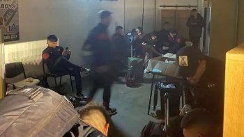 sigue el escandalo: jugadores de patronato pasan de la comisaria a la fiscalia