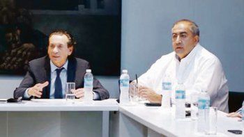 Cortocircuito. Daer, uno de los jefes de la CGT, desairó a Sica ayer en el Senado luego de que el funcionario habilitara cambios al proyecto de blanqueo respecto del acuerdo que había con los técnicos de la central.&nbsp;