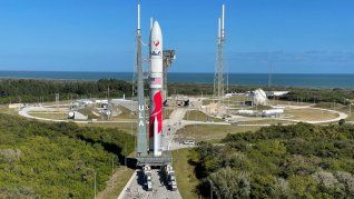 Hasta ahora, sólo un puñado de agencias espaciales nacionales han logrado realizar un alunizaje suave en el satélite natural de la Tierra: la Unión Soviética fue la primera, en 1966, seguida por Estados Unidos, que sigue siendo el único país que ha llevado humanos a la Luna. China tocó la superficie con éxito tres veces durante la última década, mientras que India fue la más reciente en lograr la hazaña en su segundo intento, el año pasado.&nbsp;