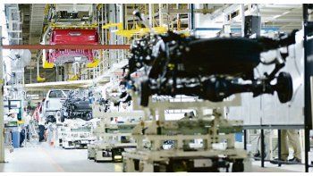 En la planta de Zárate se producen los modelos Hilux y SW4 que tienen fuerte demanda en el mercado interno y para la exportación