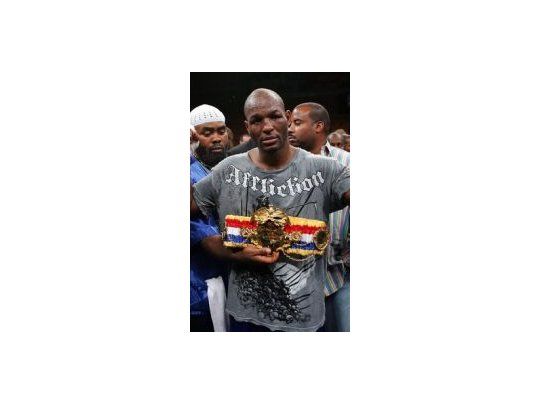 Bernard Hopkings dejó su nombre en la historia del boxeo.