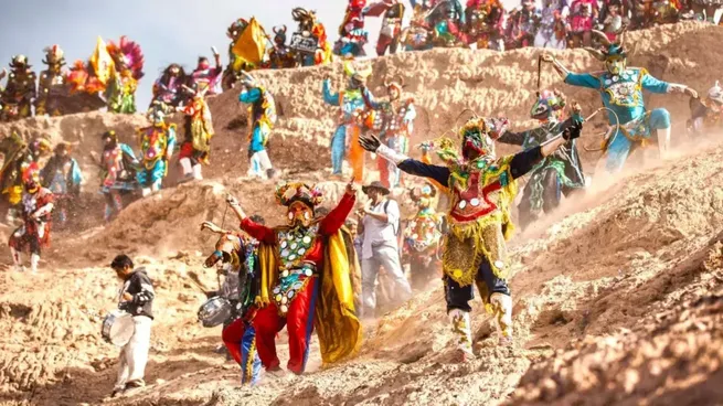 El ritual del carnaval de Jujuy continúa siendo uno de los principales atractivos del fin de semana largo de febrero.