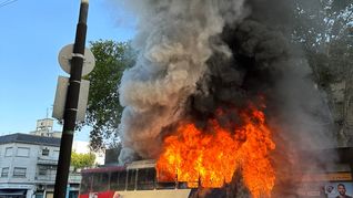 El hecho ocurrió en la intersección de la avenida Juan B. Justo y Trelles.