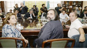 ACCIÓN. La virulencia de la dirigencia sindical docente, liderada por el preceptor Roberto Baradel, derivó en la confirmación de un nuevo paro para la semana que viene en todas las escuelas públicas de la provincia.