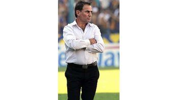 Leonardo Madelón dirigió 12 partidos con cuatro victorias, un empate y siete derrotas.