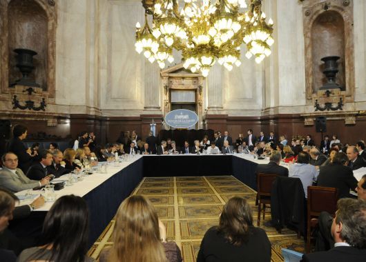 Kicillof, en el Senado: No le vamos a pagar a Repsol lo que ellos quieran (foto 1)