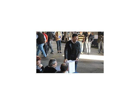 Adelantó que, si es elegido vice, intentará determinar a quién le debemos y a quién no