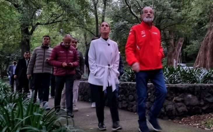 Carlos Slim Helú destacó que la inversión se ha convertido en una prioridad para el Gobierno federal y afirmó que este enfoque es fundamental para impulsar el crecimiento económico y la generación de empleos. Carlos Slim Helú destacó que la inversión se ha convertido en una prioridad para el Gobierno federal y afirmó que este enfoque es fundamental para impulsar el crecimiento económico y la generación de empleos.
