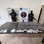 Detuvieron a dos narcos con 60 antecedentes en la Villa 31: les secuestraron 1.400 dosis de cocaína, pasta base y marihuana.
