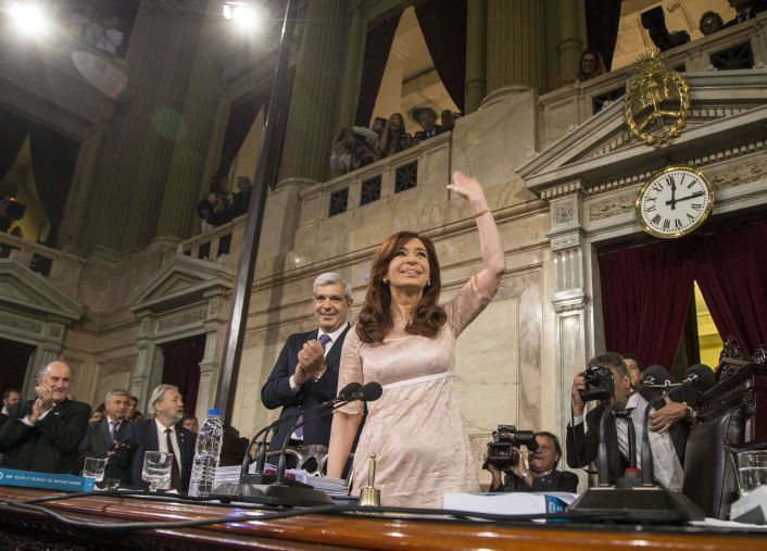 Cristina, a los presidenciables: No dejo un país cómodo para los dirigentes que quieran cambiar todo (foto 1)
