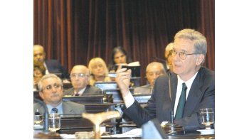 ámbito.com | El juez de la Corte Suprema Eduardo Moliné OConnor le ha pedido al Senado, que lo enjuicia, que cite al nuevo magistrado Eugenio Zaffaroni para que opine sobre el caso Macri.