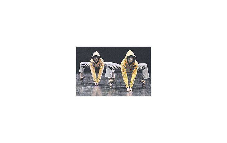 ámbito.com | La excelente «La noche más negra» de Pablo Rotemberg, el único estreno que incluye elúltimo programa del año del Ballet Contemporáneo del Teatro San Martín, que dirige MauricioWainrot.
