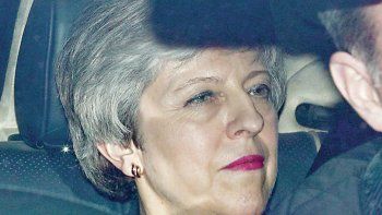 Sacrificio. Theresa May conmocionó la política británica al anunciar su disponibilidad para dejar el cargo a cambio de que el Parlamento destrabe el brexit.