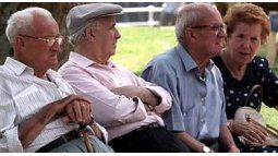 Con el bono, los jubilados y pensionados percibirán una mínima de $366.481,75