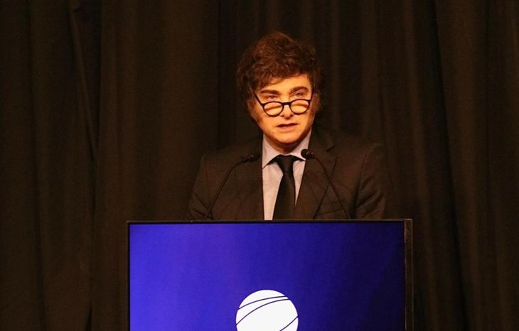 Javier Milei durante el acto de la Bolsa de Comercio de Córdoba.