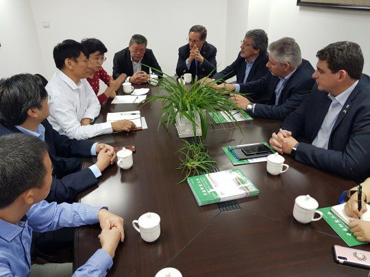 El ministro de Economía de Mendoza, Martín Kerchner, mantuvo reuniones con la firma Shaghai Potash, interesada en una mina de potasio.